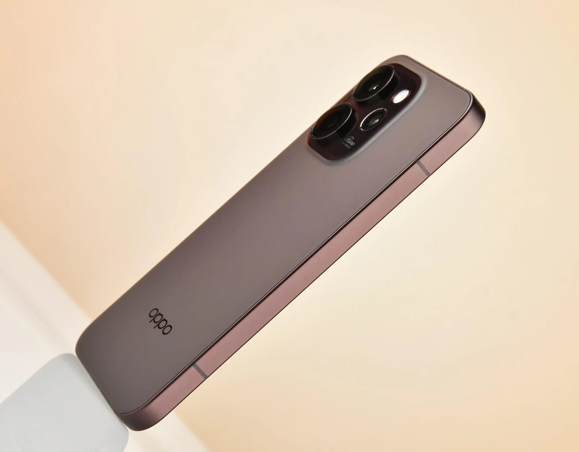 Original OPPO RENO 15 5G Smartphone 6.32 Inch 120Hz Display Dimensity 8450 Camera 200MP Battery 6200mAh CN Version Mobile Phone - Image 9