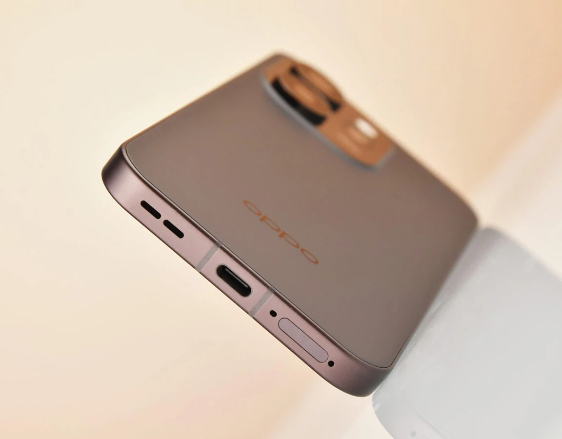 Original OPPO RENO 15 5G Smartphone 6.32 Inch 120Hz Display Dimensity 8450 Camera 200MP Battery 6200mAh CN Version Mobile Phone - Image 13